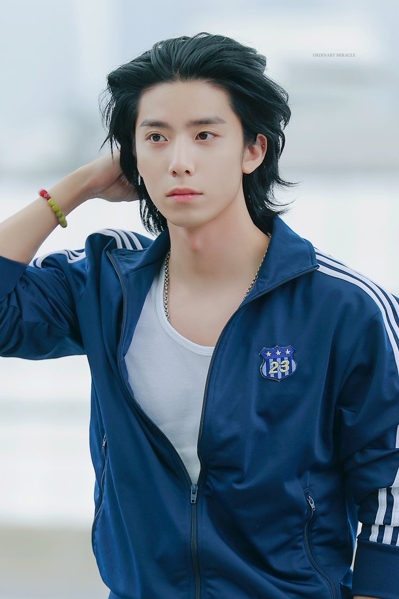 miracle990511's tweet photo. 230715 💙 #SF9 #에스에프나인 #휘영 #HWIYOUNG #フィヨン @SF9official @0_rbsl https://t.co/fdFXzPmrw4