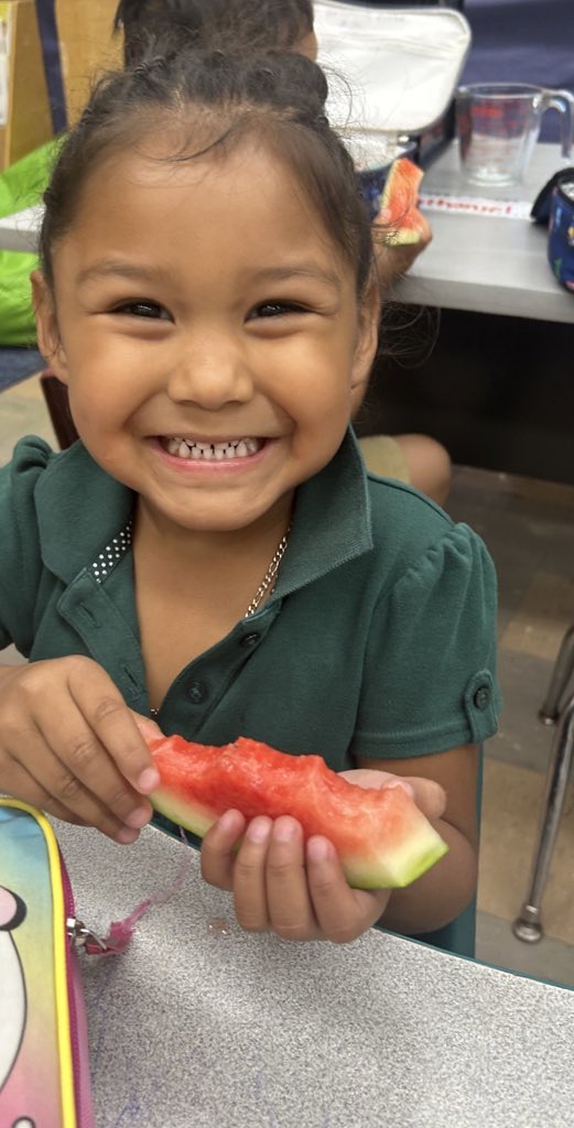 Bella Messick tweet media