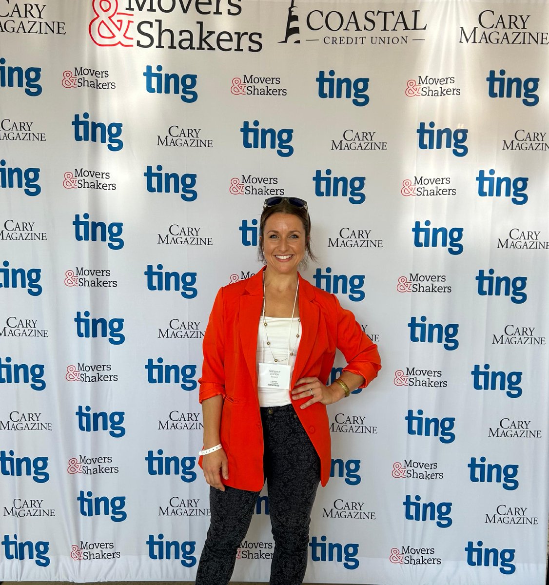 TabletopMediaGp's tweet photo. We're so proud of this Mover and Shaker. 👏
Congratulations to Simone Lawson from @sassoolcafe on this wonderful award! 🧡
Thank you, @carymagazine, for hosting this special event for this year's honorees.
#tabletoptalk #sassoolcary #carync #carymagazine #moversandshakers https://t.co/L5F2qKVWc0