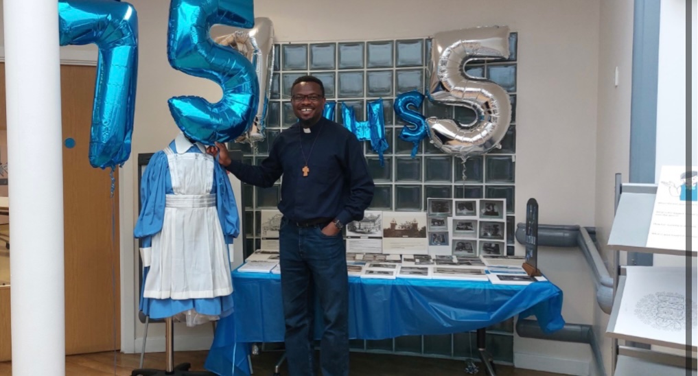Celebrating NHS 75 years with our ELFTspiritualcare Reverend Oyin! Reverend Oyin provides weekly faith and fellowship sessions to Fothergill and Sally Sherman Ward
<a href="/ngalitam1/">EHCC Inpatient Therapy & Activities 🌺</a>