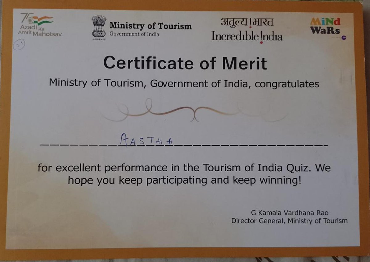 DeepaSinghDOE's tweet photo. Happy to share that Aastha, a student of Class 11 ,was felicitated for her excellent performance in the ' Tourism of India Quiz '   organized by Ministry of Tourism, GOI . She was awarded a Certificate of Merit  by Hon'ble @shripadynaik  @Dir_Education  #AzadiKaAmritMahotsav https://t.co/1CE4akCRUO