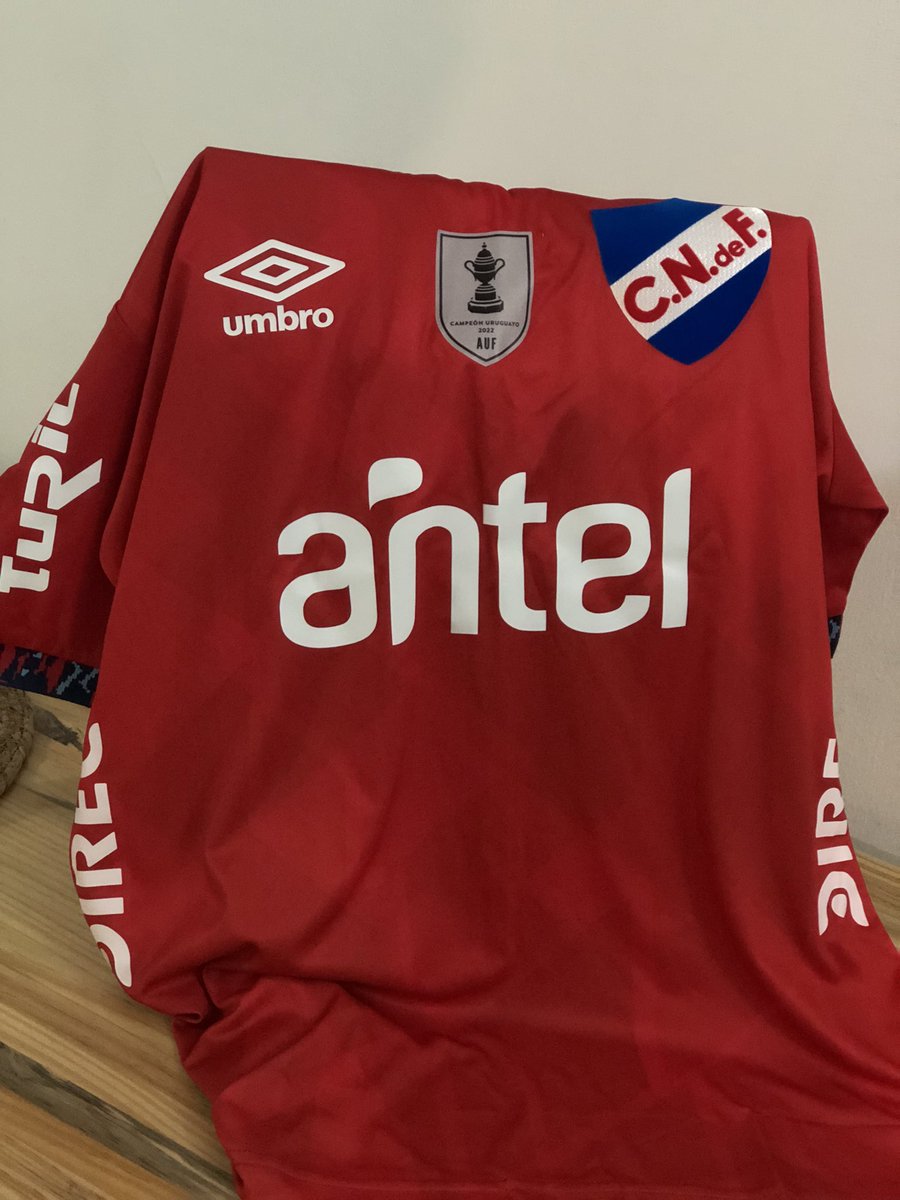 olivera_martin1's tweet photo. 🚨𝐒𝐎𝐑𝐓𝐄𝐀𝐌𝐎𝐒 𝐂𝐀𝐌𝐈𝐒𝐄𝐓𝐀 𝐀𝐖𝐀𝐘 𝟏 𝐃𝐄 𝐍𝐀𝐂𝐈𝐎𝐍𝐀𝐋 𝟐𝟎𝟐𝟑

✅ Participas haciendo lo siguente: 

1️⃣ Seguí mi cuenta de Twitter

2️⃣ @ a 2 amigos en los comentarios. 

3️⃣ RT 💣

Más comentarios más chances de ganar 🥇 

🗳️El sorteo se realizará el 𝐯𝐢𝐞𝐫𝐧𝐞𝐬 𝟏𝟖 𝐝𝐞 𝐀𝐠𝐨𝐬𝐭𝐨 𝟐𝟎𝟐𝟑. 

🍀 SUERTE A TODOS 🎉🎊
#Nacional #GPC #camisetaNacional