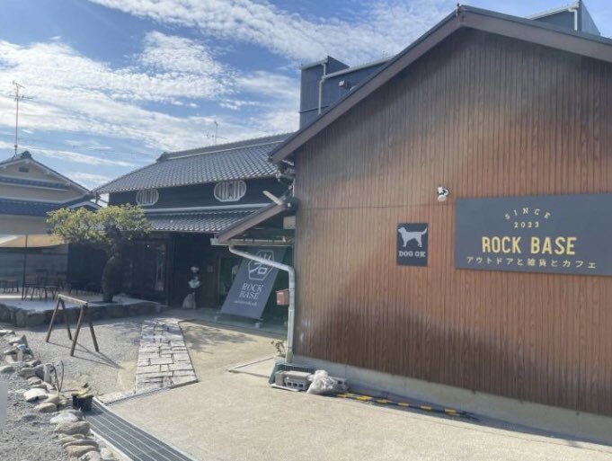 mosa_duck's tweet photo. いよいよ、気になってたお店に遊びに行きますか🐤✨🌈
#チヨクル #あひるCLUB
#ボスあひる #ROCKBASE https://t.co/hEgsdVQwc3