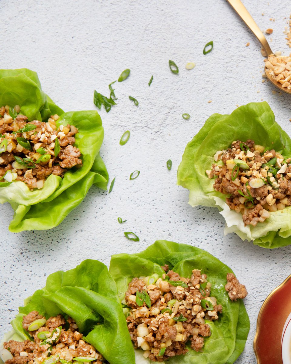 DelMonteFresh's tweet photo. These Chinese Lettuce Cups only take 8 minutes to make! Del Monte® pineapples make the PERFECT topping! 🍍
https://t.co/MIAi7kXlYD
#DelMonteFreshProduce #Fresh #RecipePost https://t.co/Ar0mcXpAKV