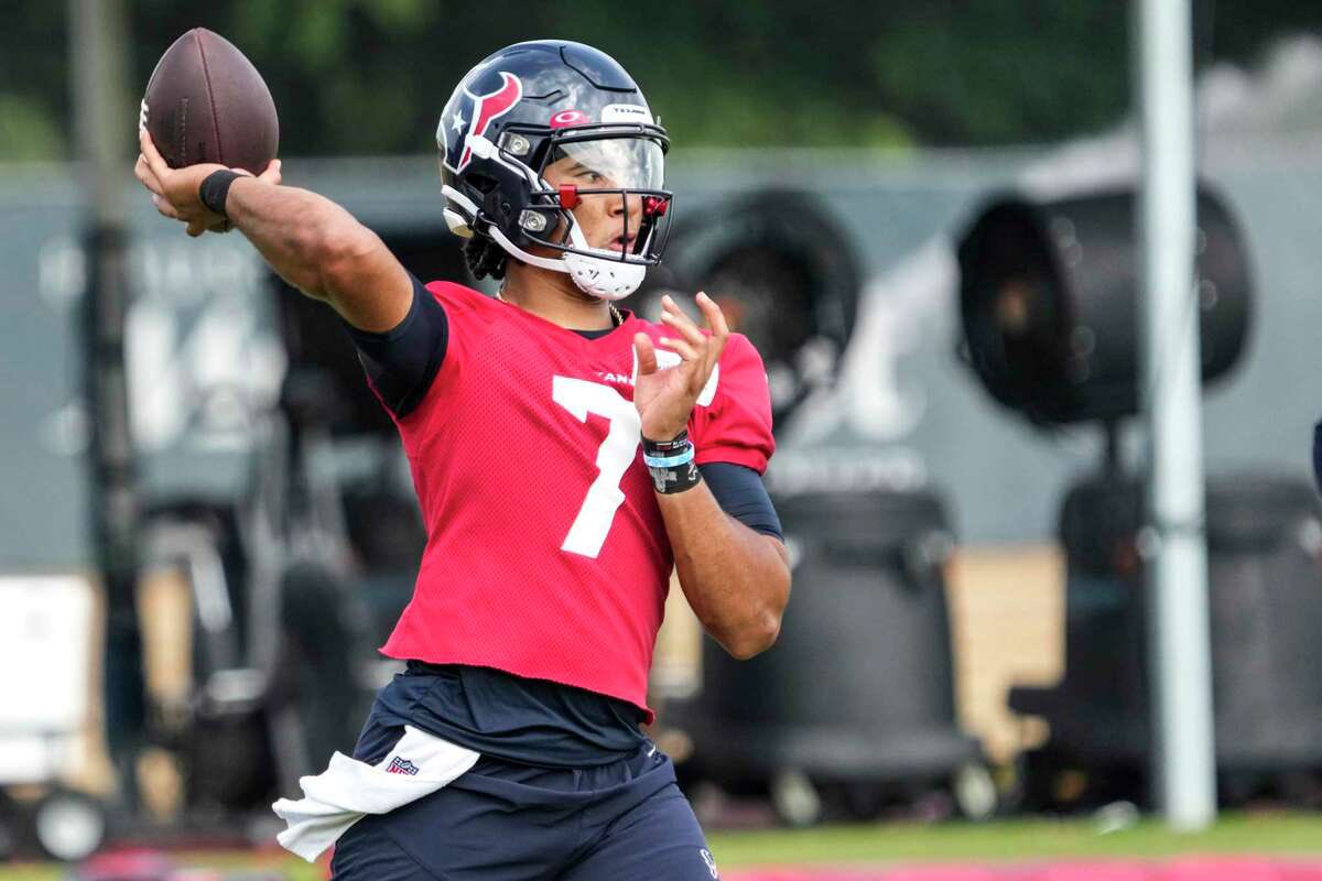 #Texans QB C.J. Stroud and #Colts QB Anthony Richardson have both gotten 1st team reps today.