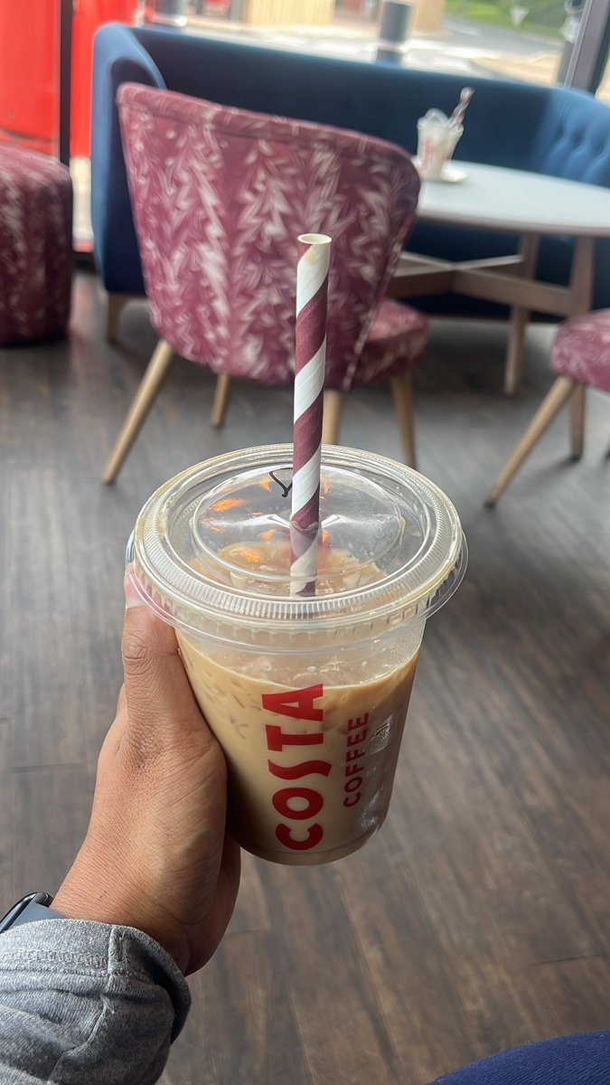 Much needed Latte ( Decaf Iced cold Latte ) #fridaytreat #fridayvibes #costa 👌🏻