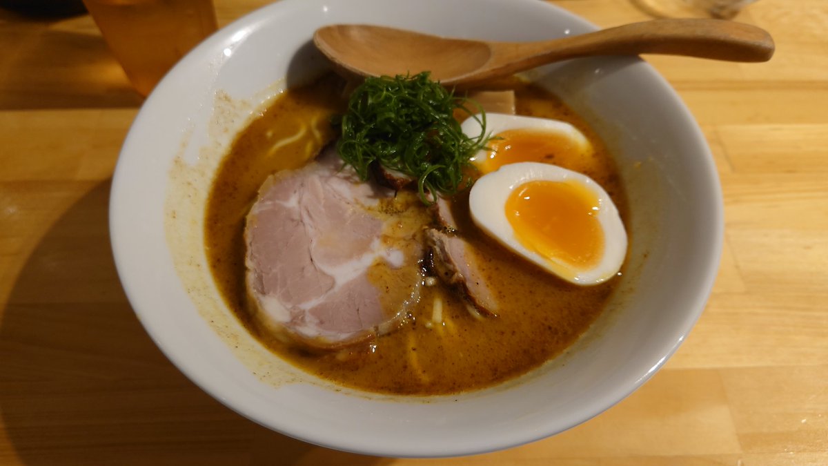 3373nami's tweet photo. 鶏ポタラーメンTHANK【大門】 https://t.co/8H5PCqkXy2