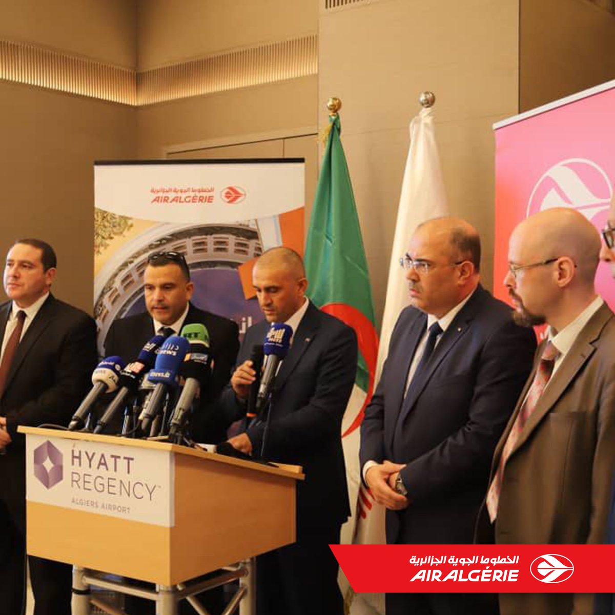 Air Algerie tweet media