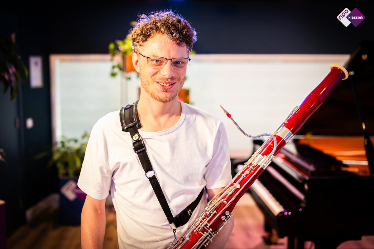 Straks live op <a href="/NPOKlassiek/">NPO Klassiek</a> fagottist Bram van Sambeek en pianist Sandro Nebieridze. Beiden spelen aankomende week op het <a href="/DelftMusicFest/">Delft Chamber Music Festival</a> Thema dit jaar is: Op reis. Bram neemt ons straks mee op reis naar Turkije en Sandro speelt Chopin. "I first hated Chopin, now I love him."