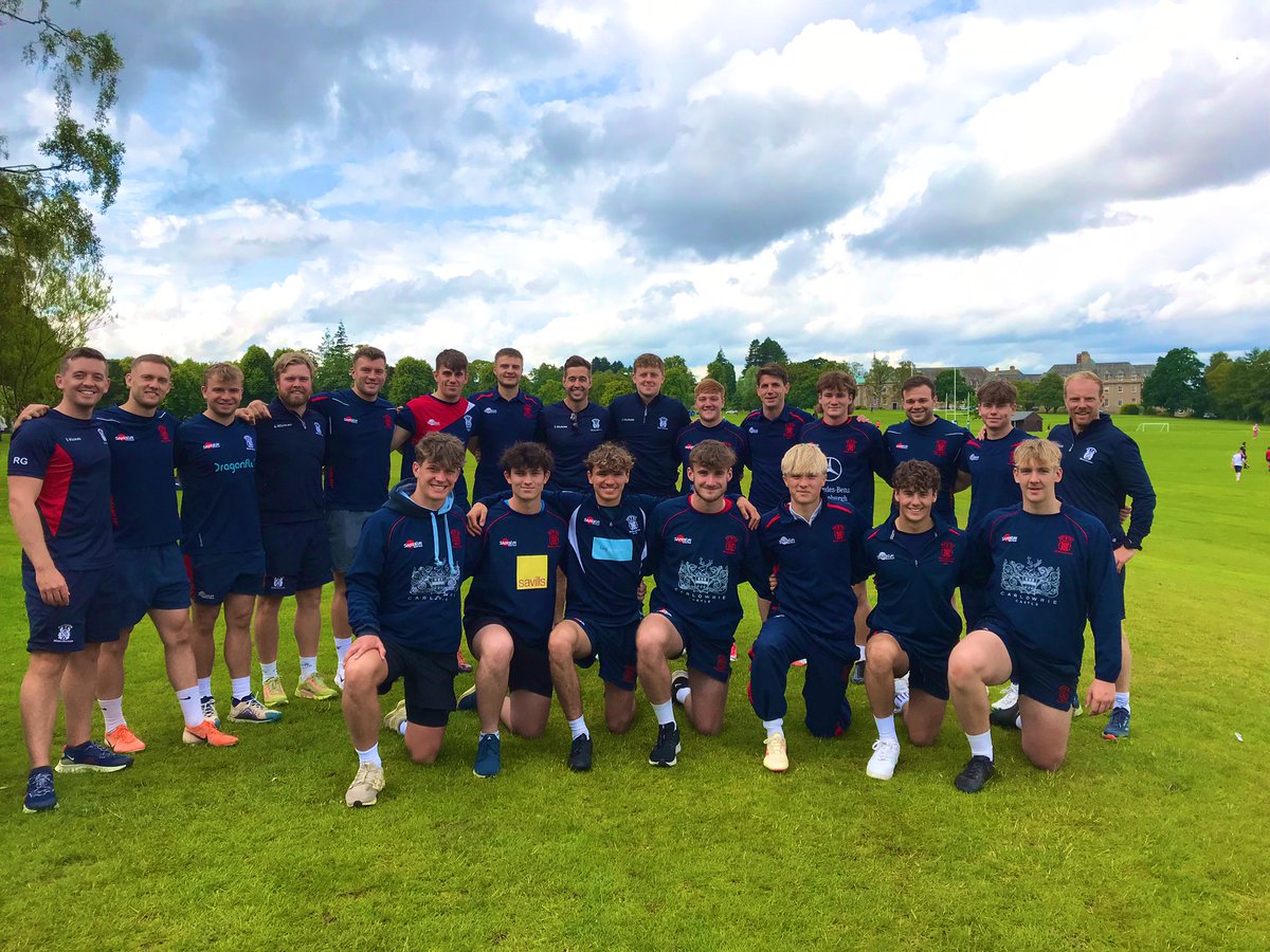 MerchiRugby's tweet photo. Special week with First Class Staff, Old Boys &amp; Current Pupils 🔴🤝🔵

Very proud to see our Boys progressing their own coaching career and giving something back to the School 🏰🤝🥰

Thank you to our First Aid 🚑 &amp; @MerchiGrounds teams 🚜 

#solidcastle #brothers #readyayready https://t.co/BdolVJNtov
