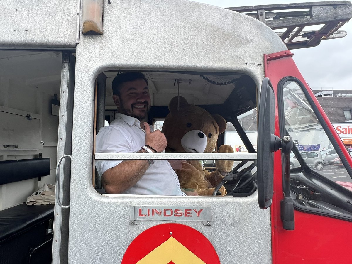 The TN card tweet media