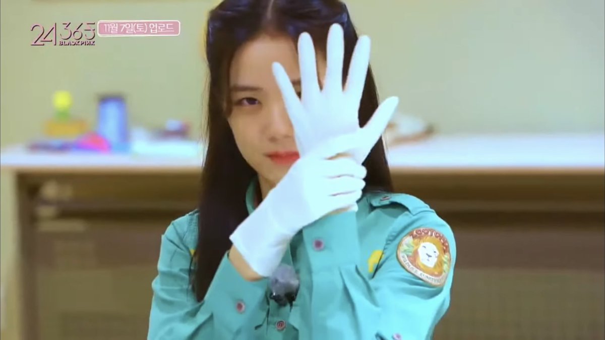 jjalt5's tweet photo. Not jisoo referencing the time they almost went to prison https://t.co/MdwmYTjpQK