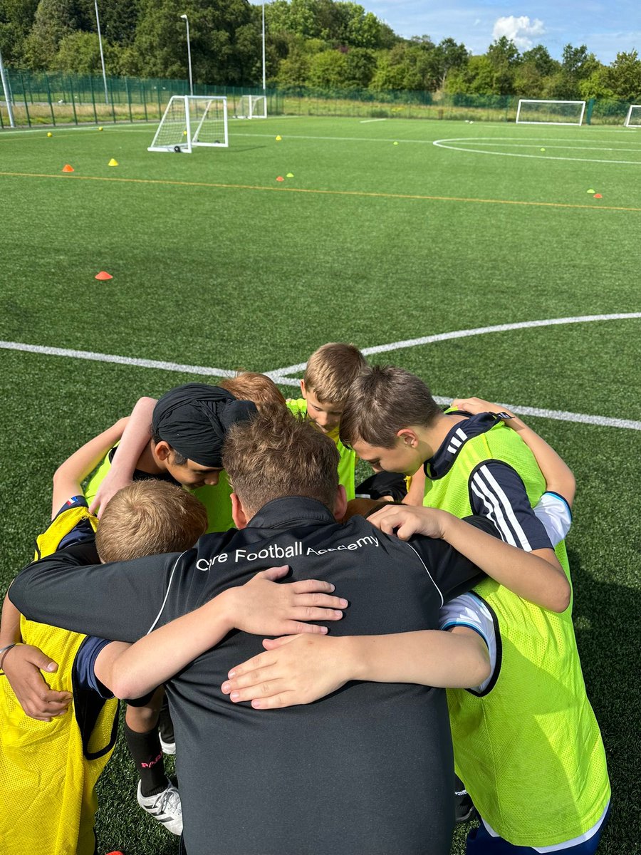 corefootacademy's tweet photo. Summer Camps! ๐โฝ๏ธ
A big thank you to all the legends who joined us this week at
๐Pinewood FC &
๐Kings Academy Binfield
We are back in 2 weeks time for our next Football Camps so donโt forget to book your place for more football fun! ๐ช๐
โฝ๏ธ
#DevelopTogether https://t.co/KD29LFTipU