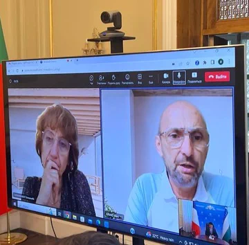 RustambaevS's tweet photo. Hier, une réunion en visioconférence a été orchestrée avec M. Marc GIRARD, le vice-président de l'@EDFofficiel. Pendant ces négociations, nous avons échangé sur la concrétisation de projets communs d'envergure en Ouzbékistan. #CoopérationInternationale #ÉnergieDurable https://t.co/Zi6VxYDUfN