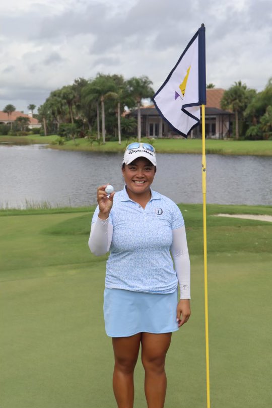 fsga's tweet photo. Ace for the defending championโ๏ธ
Mariel Galdiano with a hole in one on the seventh at the Harbor Course!
#FLWomensOpen https://t.co/oQvcvhJrIG