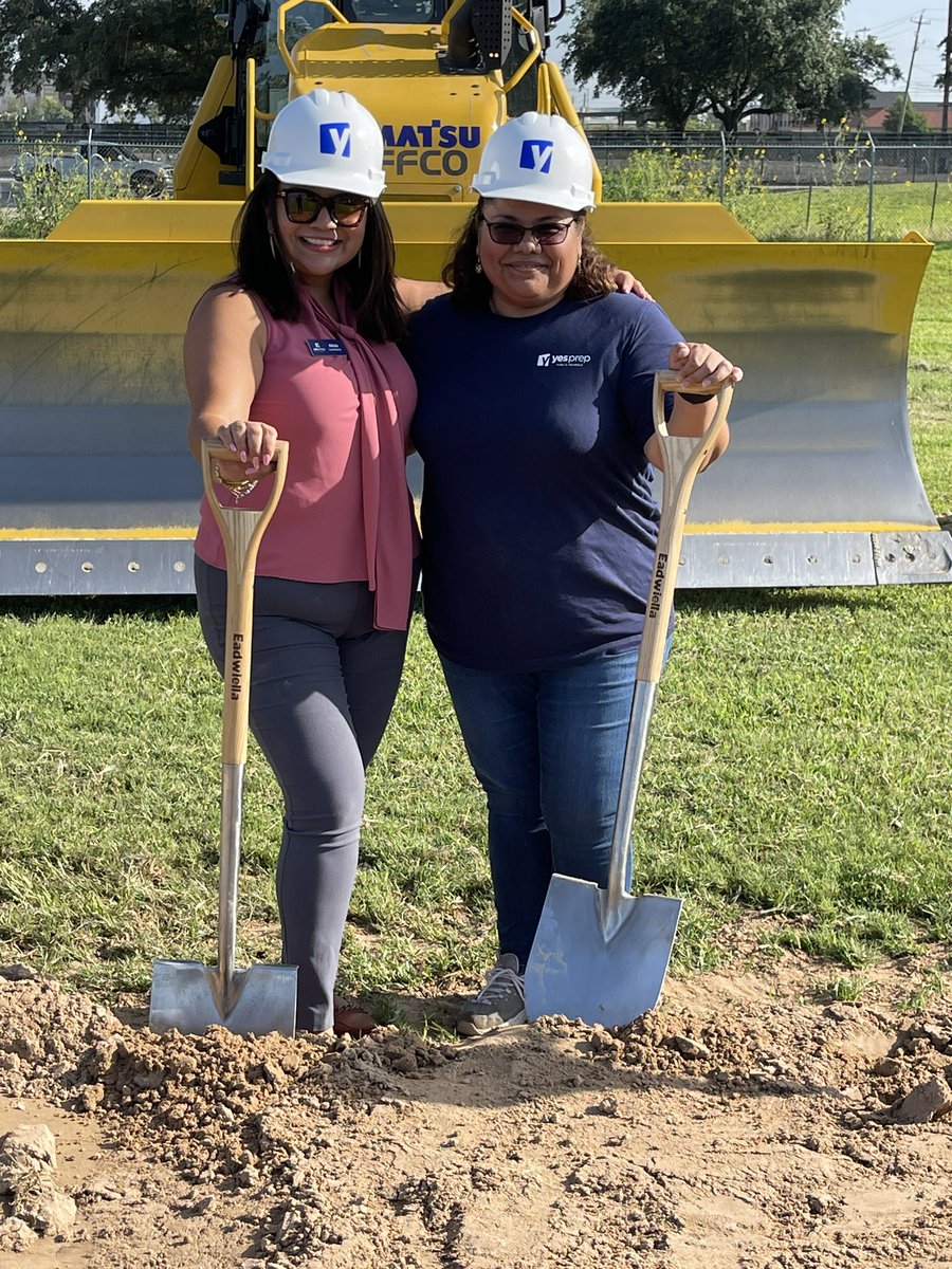 At @YESPrep Hobby Elementary groundbreaking. With my good friend <a href="/Ali0123ME/">Ali L.</a>. We met doing summer volunteer work at our moms’ workplace and began a friendship at Univision. From asistentes en Univisión 45 to directoras en YES Prep, it is an honor to continue to work with you!