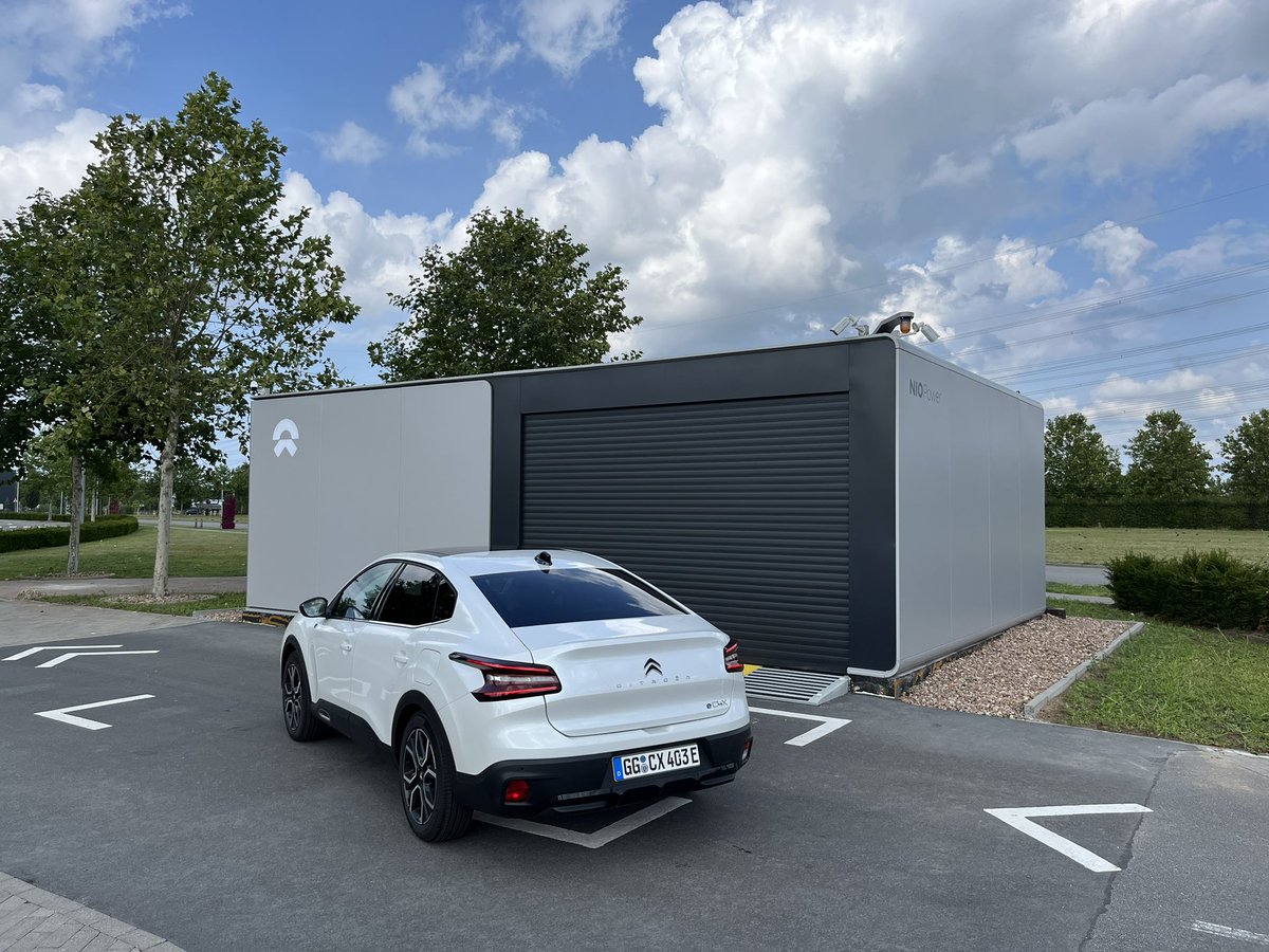 GerdKebschull's tweet photo. Nio Swap Station in Emsbüren.
Wann Eröffnung?
#nio #nioSwap 
@NIODeutschland https://t.co/HihIC05rZu