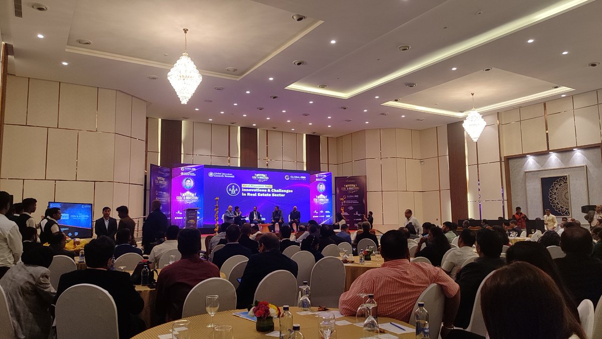 A great panel about #RealEstate innovation at the Top #CEOs and #Investor Summit happening at #clarksexotica #Bengaluru

#championsgroup #event