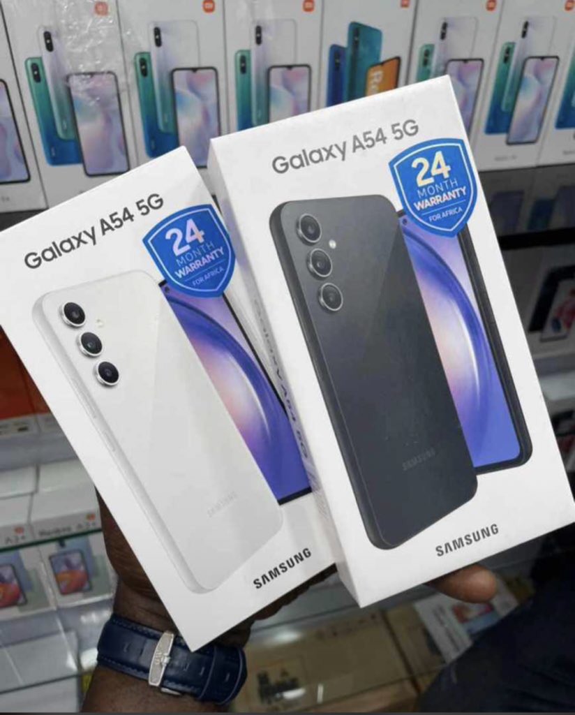 ServicesPlus_ol's tweet image. CHEZ #SERVICEPLUS 🚨

✅ Samsung Galaxy A54 8/128 

Contacts:
☎️ +225 07.49.61.36.44 / +225 07.57.72.46.56
_
#ArjosMaineEvent #Coldplay #coldplaydublin #SamsungUnpacked #Icardi #MaineMendoza #nonsonounasignora #TwitterX #SoOreoEOreo #tweham #Cotedivoire #Vente #InternetofValue