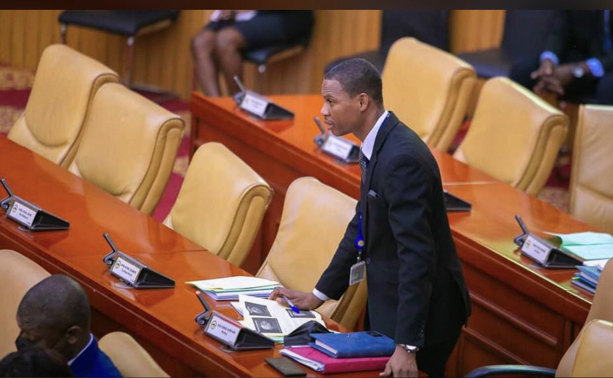 teinnnnnnnn's tweet photo. We are proud to have you as our Member of Parliament @fx_sosu                                        #Sosucares https://t.co/6rZEhYVk0K