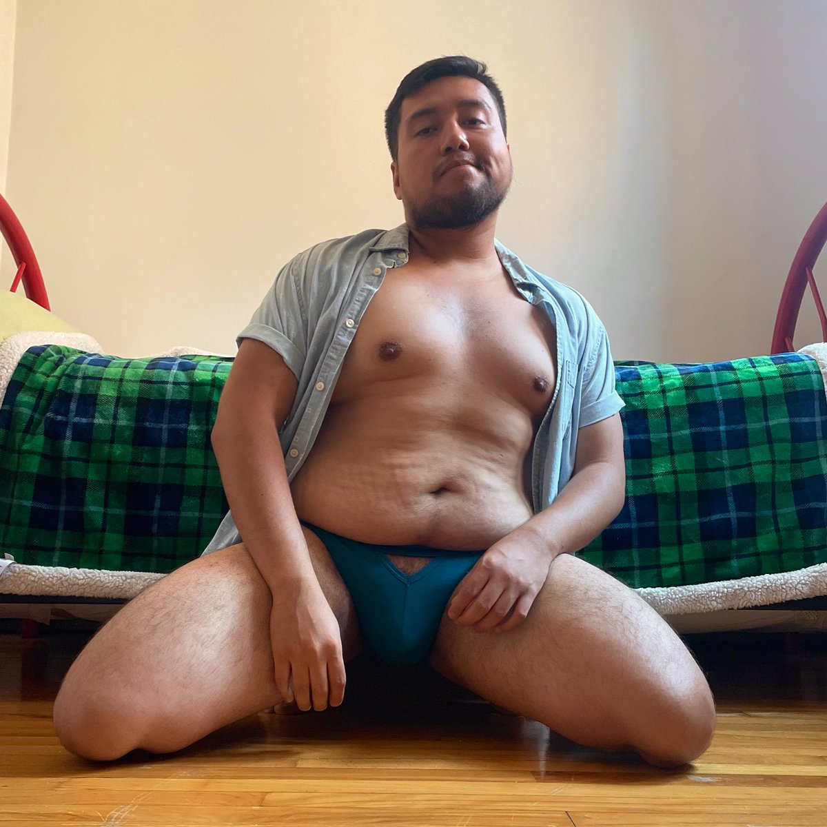 EliFromNYC's tweet photo. It’s getting too hot in here don’t you think? 🔥😈
#summer #blue #buttonshirt #brief #pose #chunk #chub #THICK #exposed #butt #cheeks #LGBTQIA #gay #gaynyc #gaychunk #gaychub #gaycub #gayhairy https://t.co/2dM9kf8FSh