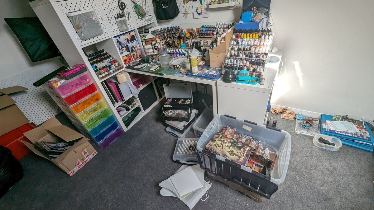 Anjuli (she/her) & the Doggos tweet media