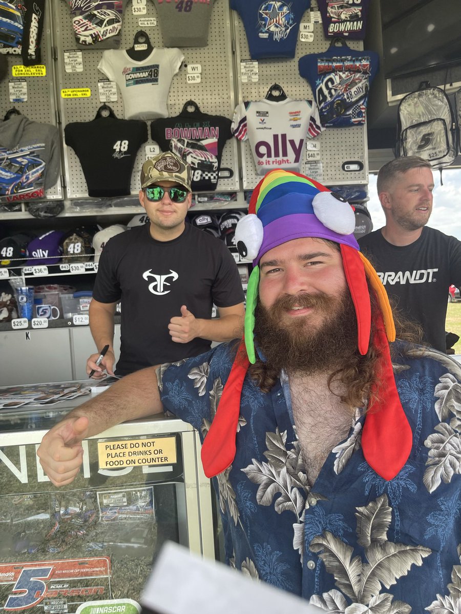 CoreyWW's tweet photo. @NoahGragson come see your favorite squid in the tent lot tomorrow at @RichmondRaceway https://t.co/lhULIpsUUZ