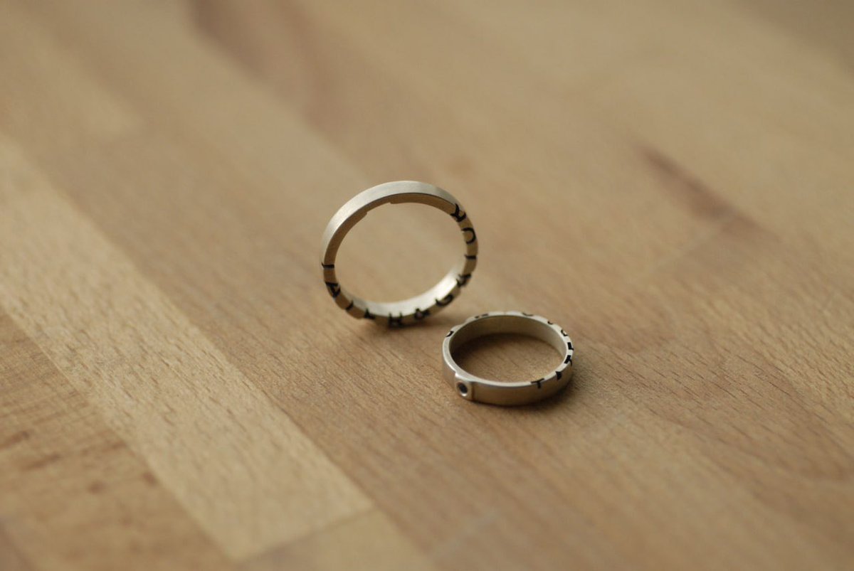 крошечный школьник tweet media