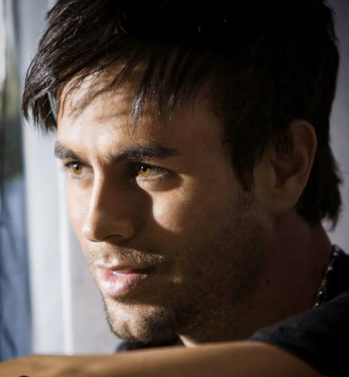 Que tengan un bello día
<a href="/enriqueiglesias/">Enrique Iglesias</a>
 #EiFans 
#oneloveonelove 
#EnriqueIglesias 
#SiJurasRegresar 
#TeFuiste 
#volumen1 
#MePase
