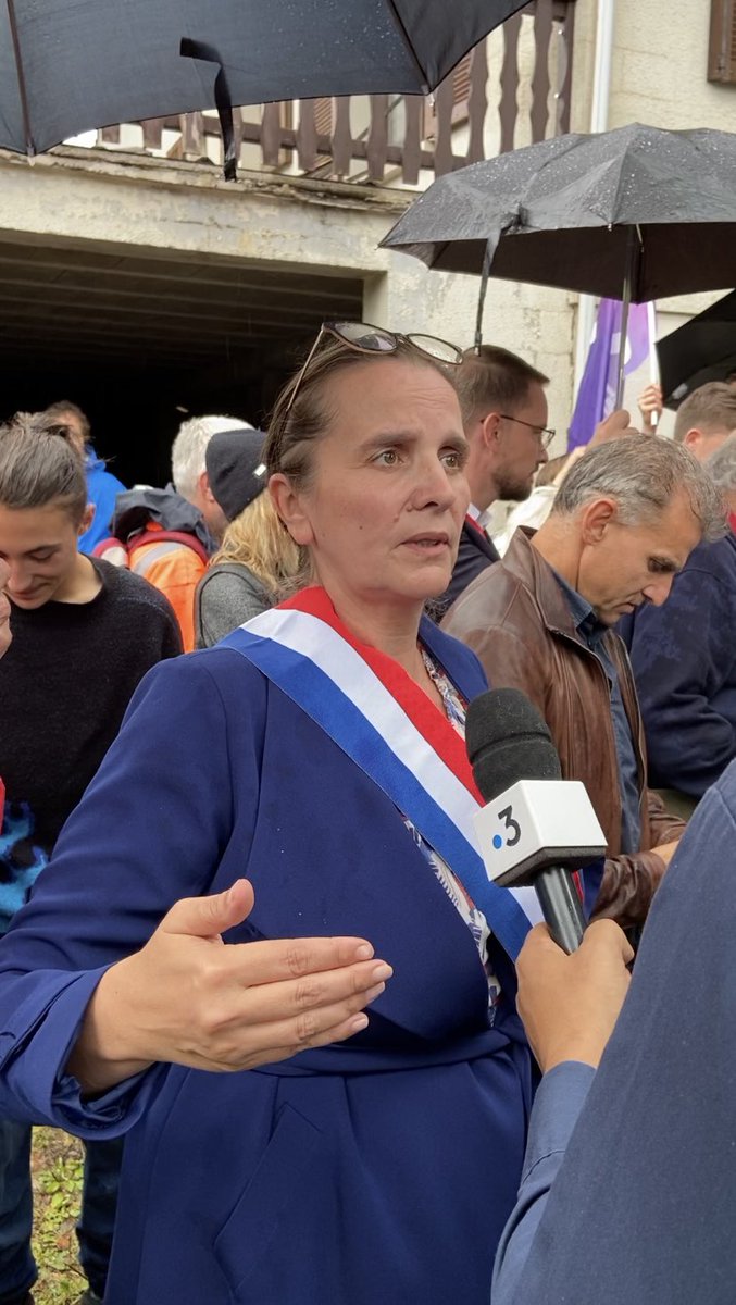 Caroline FIAT tweet media