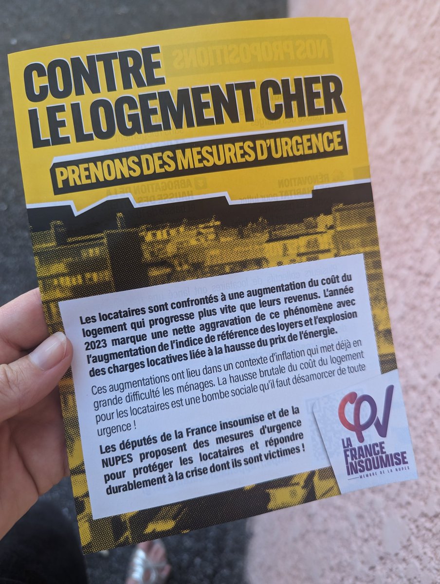 FerrerSylvie11's tweet photo. Présente au marché de #Capvern pour prendre de vos nouvelles, fixer des rendez-vous et écouter vos préoccupations.

✊ Les https://t.co/y4KeK44EME étaient https://t.co/LK51iHNi2N pour faire signer l'appel national contre le logement cher.

Pour signer :
➡️ https://t.co/UkWYSDouDZ https://t.co/4NAetp4eH1