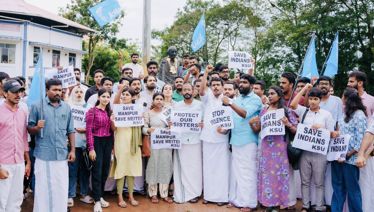 SHAMMAS_KANNUR's tweet photo. Solidarity to the people of Manipur.
#Ernakulam #KSU_State_Committee
#KSU #NSUI https://t.co/NLmDLSLUHb