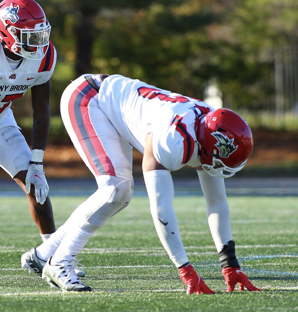 After a call with <a href="/Coach_Priore/">Chuck Priore</a> I’m blessed to receive an offer from Stony Brook University. Thank you to <a href="/Coach_Hatch/">Patrick Hatch</a> <a href="/Coach_Priore/">Chuck Priore</a> <a href="/CoachHamm17/">Sean Hammonds Jr</a> for believing in me and a special thank you to Coach Collins none of this would’ve been possible without him.
<a href="/salciampi/">Sal Ciampi</a> <a href="/GoldenUkonu/">Golden Ukonu Linemen Academy</a>