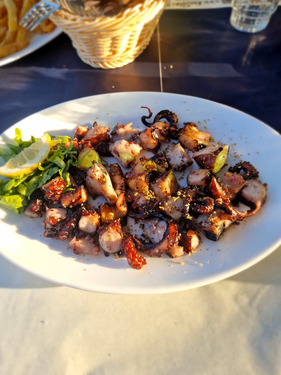 Chris Joannides aka Joey tweet media