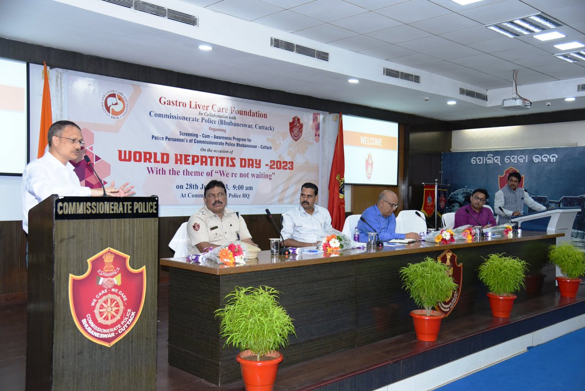 cpbbsrctc's tweet photo. Gastro &amp; Liver Care Foundation in collaboration with Commissionerate Police, Bhubaneswar-Cuttack organising Screening-Cum-Awareness Program for Police Personnel of @cpbbsrctc on the occasion of World Hepatitis Day-2023. https://t.co/raDEZTpPMC