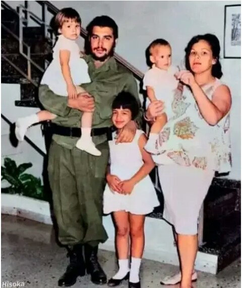Los jóvenes cubanos seguiremos su ejemplo de dignidad, Hasta la Victoria Siempre 🇨🇺. #FidelVive #HolguinSi