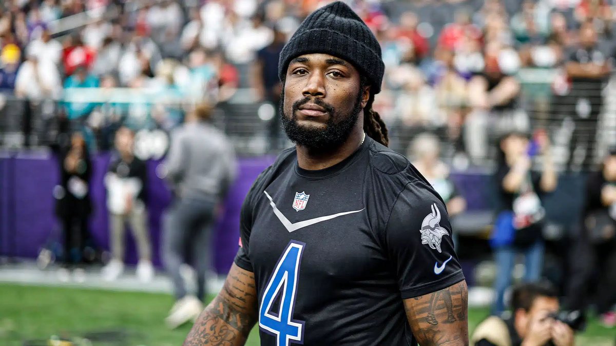 Alan Hahn (@alanhahn) on Twitter photo Dalvin Cook began his weekend in New York. He should NOT leave without a deal with the #Jets.
<a href="/BartScott57/">Bart Scott #CantWait π</a> calls it "barbecue chicken" but I can't let go of these Tyreke Hill vibes.
π¨
@BartAndHahn
Listen on @ESPNNY98_7FM
Or stream it here:
player.amperwave.net/9456 Dalvin Cook began his weekend in New York. He should NOT leave without a deal with the #Jets.
<a href="/BartScott57/">Bart Scott #CantWait π</a> calls it "barbecue chicken" but I can't let go of these Tyreke Hill vibes.
π¨
@BartAndHahn
Listen on @ESPNNY98_7FM
Or stream it here:
player.amperwave.net/9456
