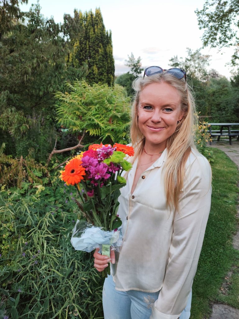 BiotechBarron's tweet image. I passed my PhD Viva & am officially a Dr! #firstgen
Thank you to @biochemist_hero for being such an inspirational role model and mentor over the years #womeninstem 
And to the amazing friends I have made in the @BioElSystTech lab 👩🏼🔬💞
@DarwinCollege @cebcambridge @SensorCDT