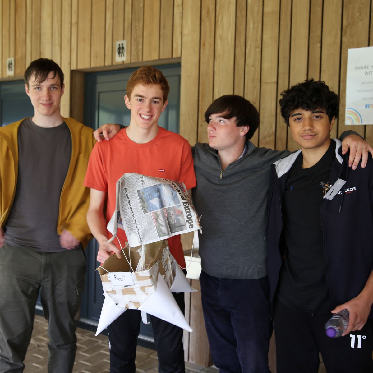 scienceoxford's tweet photo. Sunday is #InternationalDayofFriendship! It makes us smile to see new friendships develop this week on the #STEMSummerExperience. We look forward to next week & sharing more STEM experiences! https://t.co/axr0NaQJbO