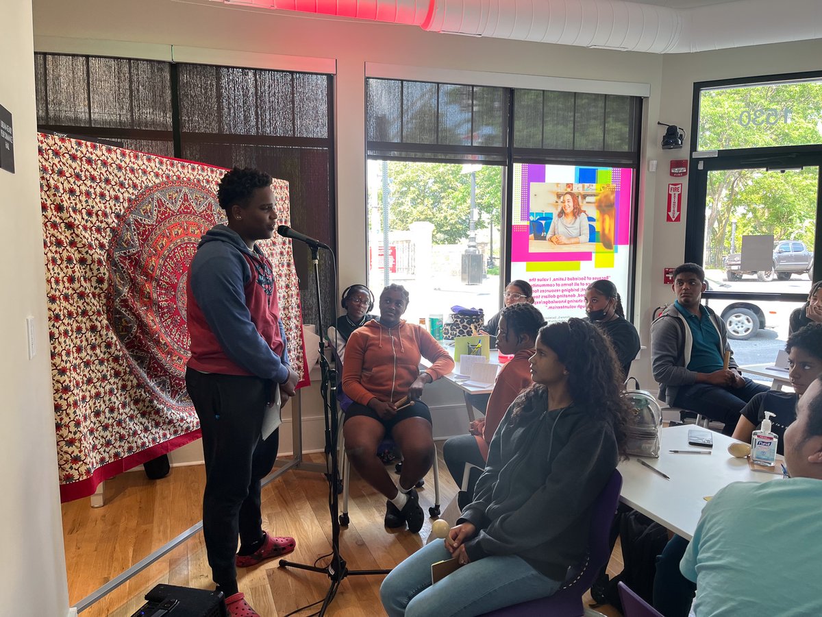 BostonSchools's tweet photo. Another #BPSSummer program available for students this summer is the @SociedadLatina, Summer Academy for Latines Achieving Success at @SimmonsUniv. The program provides college access and success support to BPS students through various academic and enrichment programs! https://t.co/dVdFB7OMT3