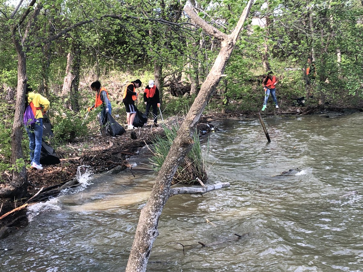 Today is World Nature Conservation Day! 🌍🌿♻️ We recognize this day to raise awareness about the importance of preserving a healthy environment and protecting our natural resources. KTB is committed to keeping our TX communities clean and beautiful! #worldnatureconservationday