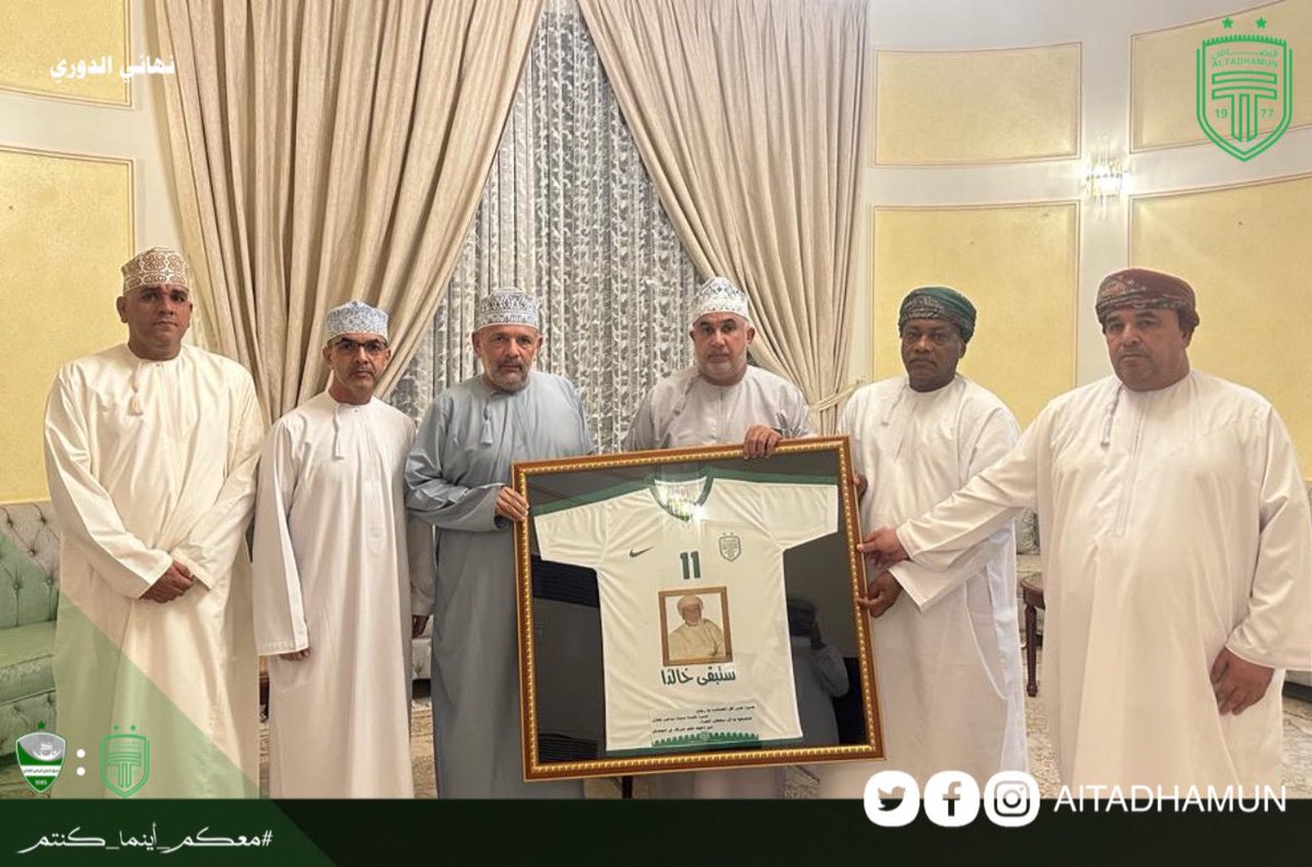 إلى رمز الوفاء والتضحيات طيب الله مرقدك وجعل قبرك روضه من رياض الجنه..💚
الفاتحه على روح فقيدنا الوالد
#الشيخ_هلال بن سلطان الحوسني

#التضامن