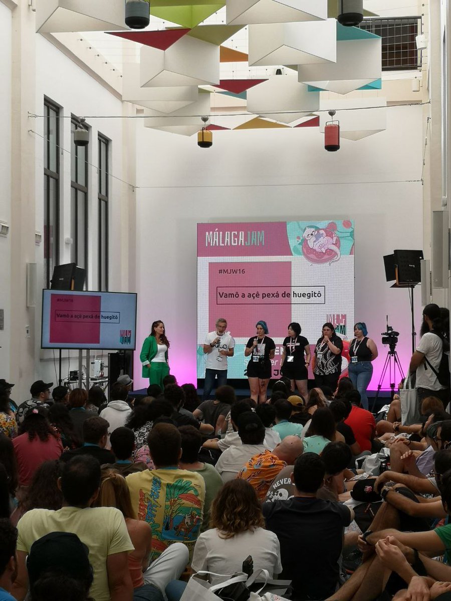 Desde <a href="/FemDevs/">FemDevs</a> y <a href="/GaymerEs/">Gaymer.es 🎮 🏳️‍🌈🏳️‍⚧️</a>, como en las últimas ediciones, nos encargaremos del asesoramiento sobre diversidad para vuestros jueguitos. 

Como bien han dicho en la presentación, estamos a vuestra disposición para poder acompañaros y que salgan cosas bien chulas!