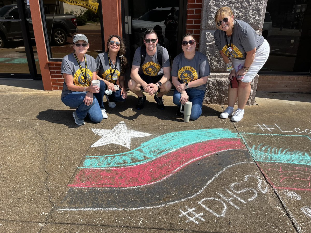 LJB_Denison's tweet photo. Best flag design #dhs2 https://t.co/8XWoVoeWIi