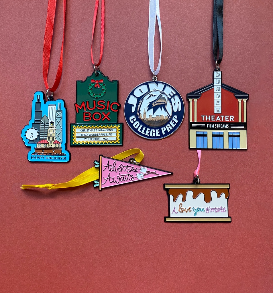 BigLeaguePins's tweet photo. Our Christmas in July Sale is still going strong - and it includes 20% off our ornaments! Shop our festive sale here 👉 https://t.co/qV1xmztMIl. Message us to discuss your dream ornament project!

#ChristmasInJuly #HolidayPins #SummerSale #blpholiday #customornaments #chicagolove https://t.co/ti7pQyeizB