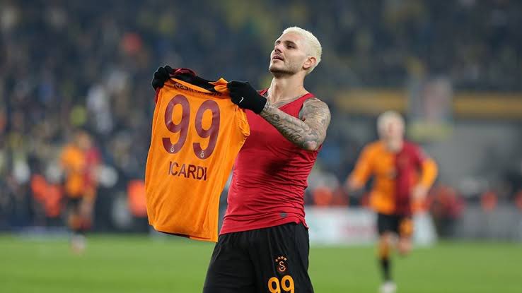 Ne oldu pek bir keyfin yok ? <a href="/Fenerbahce/">Fenerbahçe SK</a>