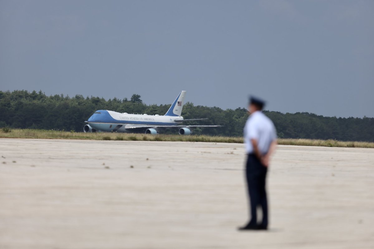 BenMcCanna's tweet image. Wheels down in Brunswick. #mepolitics