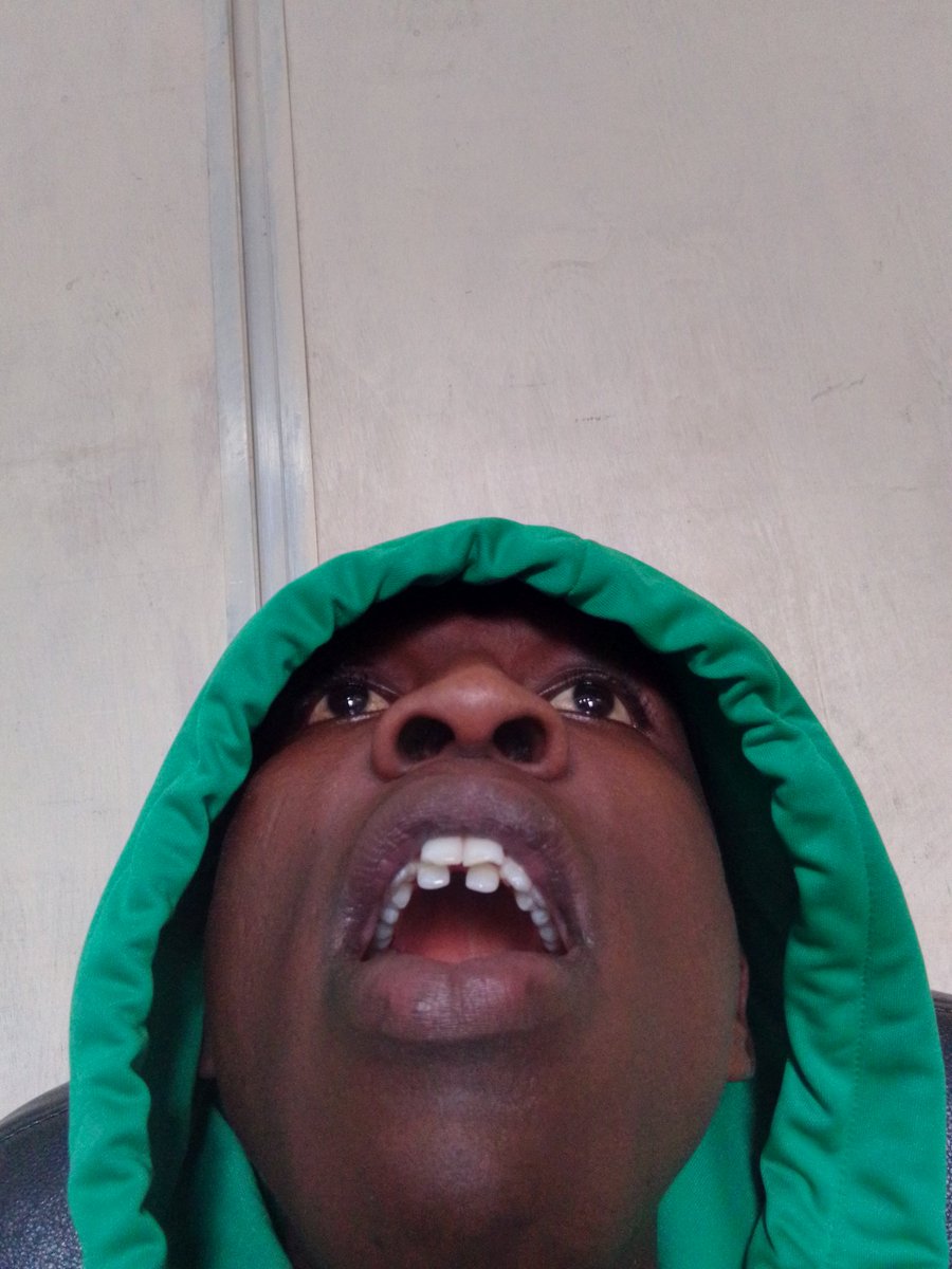 dcijuja's tweet photo. I recommend kama meno inakusumbua fika Kwa @Branicemercy Give this doc All your Tooth Money bana Experience ako nayo ya Kutosha bana 🔥🔥Ako located  Along Kiambu Road at Feruzi Towers 3rd floor wing A opposite Quickmart . https://t.co/J6sSrgUUFw