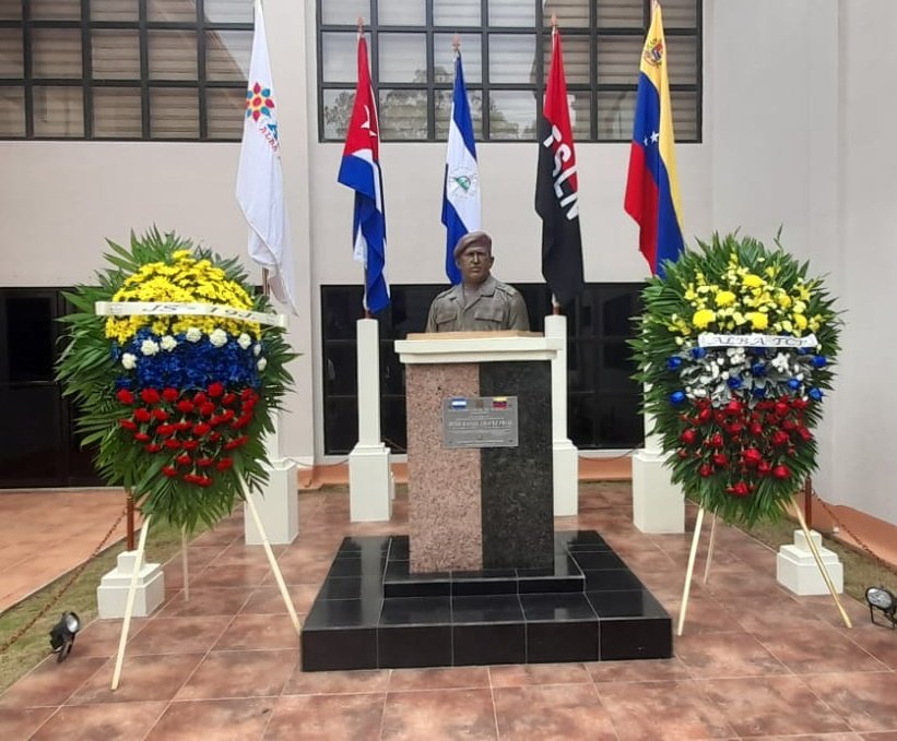 Hoy conmemoramos el Natalicio de nuestros Comandante eterno Hugo Rafael Chavez Frías, líder de la Revolución Bolivariana
<a href="/E1Nacionalista/">EL NACIONALISTA 🇳🇮☭</a> <a href="/QuenriM/">QuenriⓂ️</a> <a href="/ZoilaEsperanza0/">Zoila Esperanza</a>