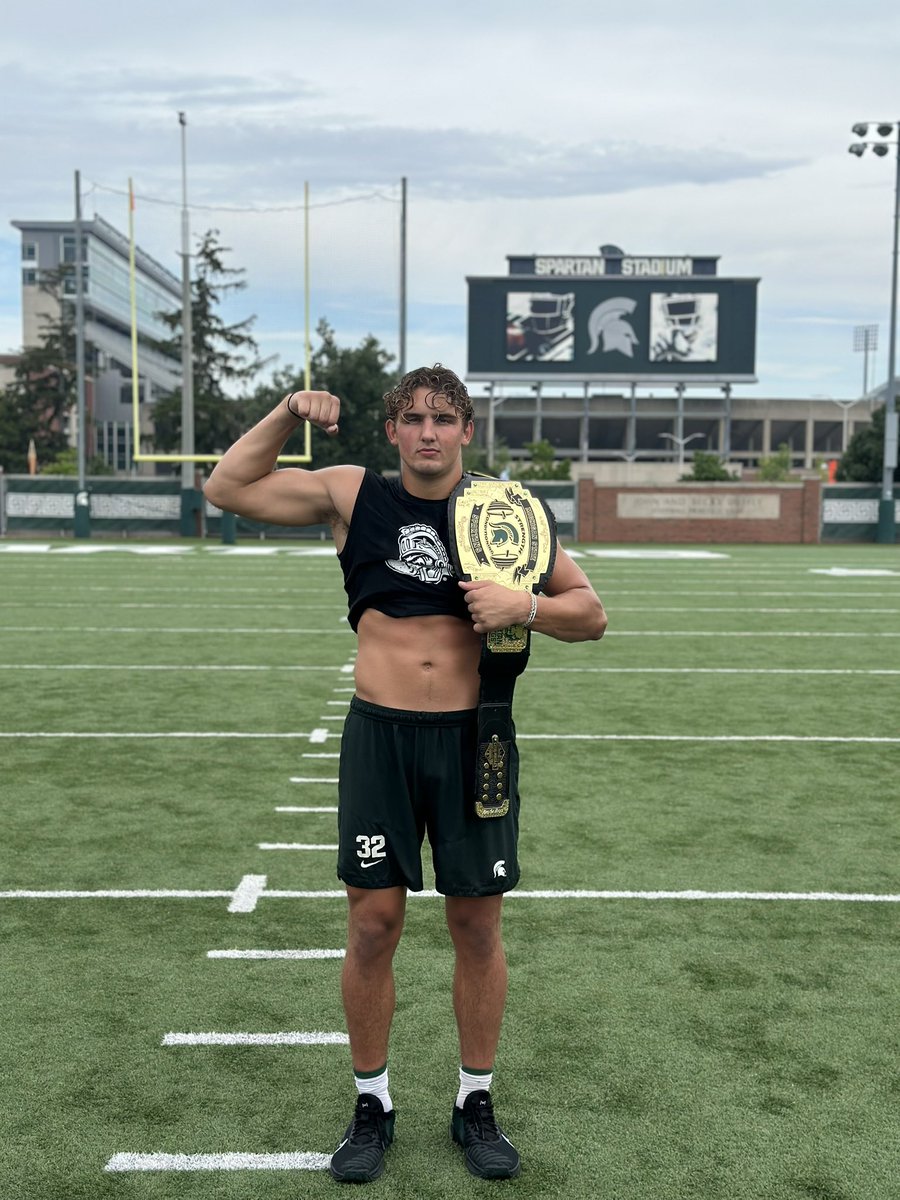 Jason Novak (@coachjasonnovak) on Twitter photo Well done <a href="/JamesSchott16/">James Schott 32</a> for Earning the Week 8 Spartan Speed Award!! <a href="/MSU_Football/">Michigan State Football</a> Well done <a href="/JamesSchott16/">James Schott 32</a> for Earning the Week 8 Spartan Speed Award!! <a href="/MSU_Football/">Michigan State Football</a>